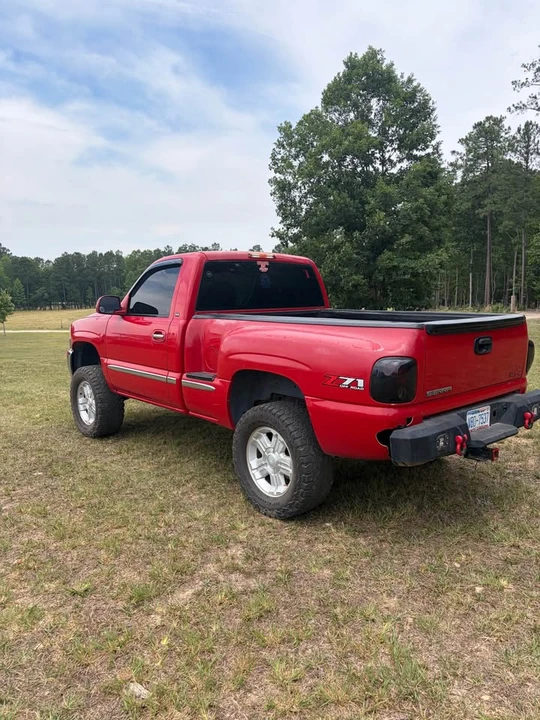 2000 GMC Sierra 2nd Gen - Image 5 of 12