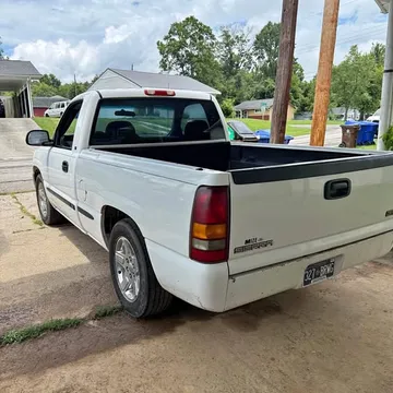 2000 GMC Sierra 1500 Regular Cab Short Bed