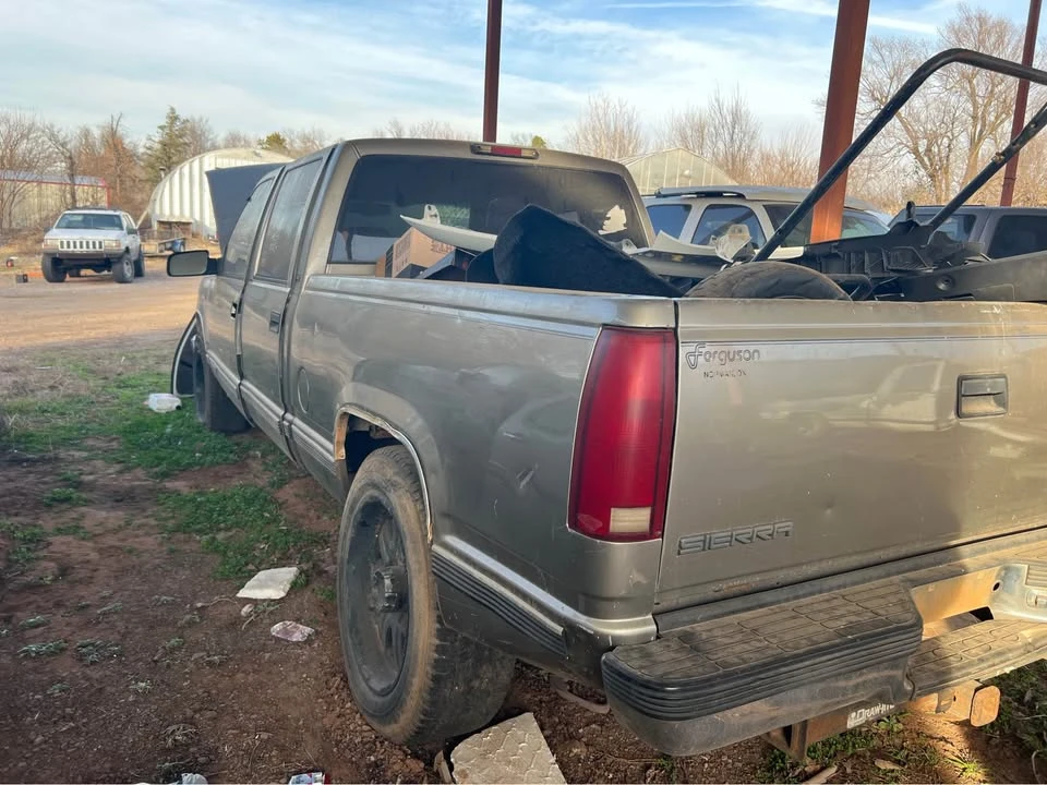2000 GMC Sierra Heavy Duty 2nd Gen - Image 6 of 10