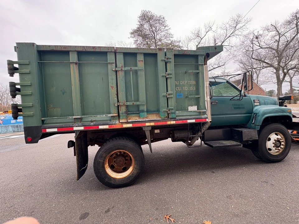 2000 GMC TopKick - Image 6 of 14