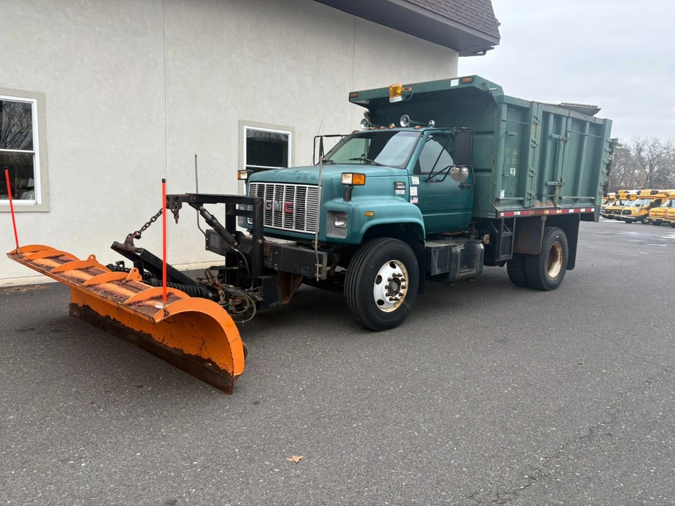 2000 GMC TopKick - Image 2 of 14