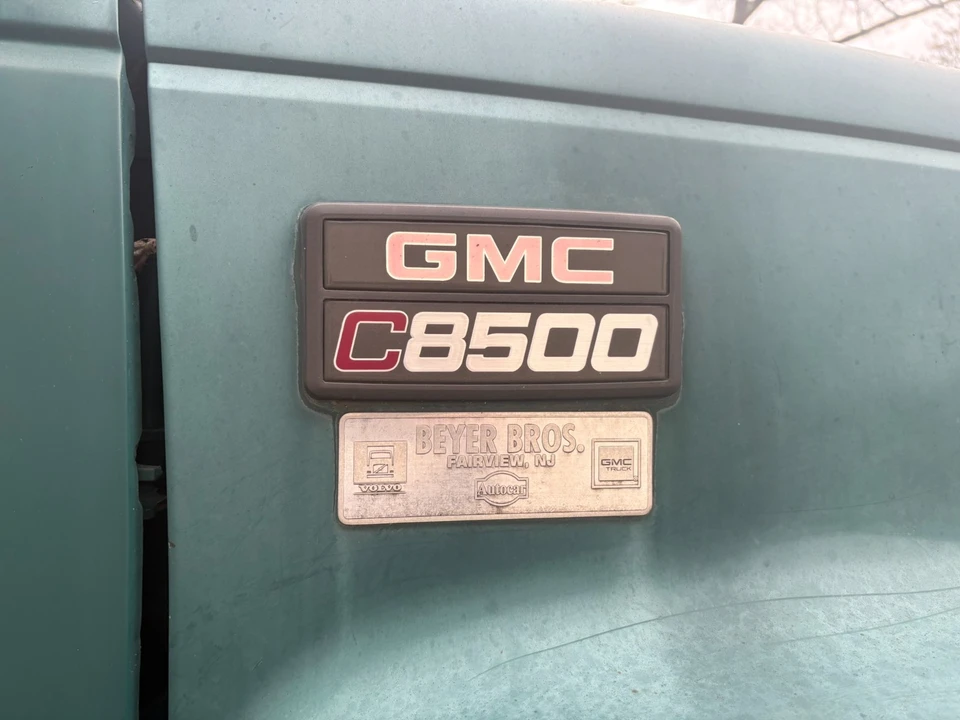2000 GMC TopKick - Image 5 of 14