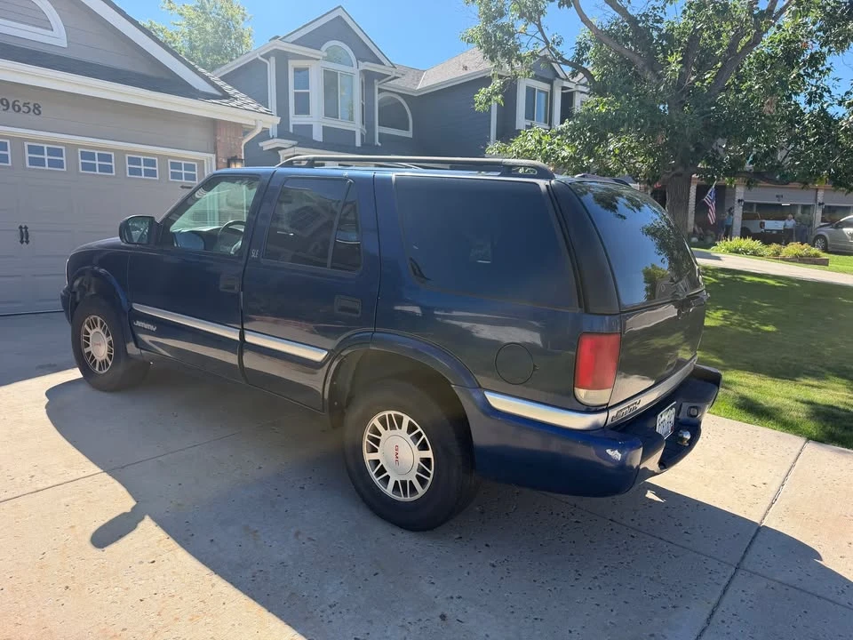 2000 GMC S-15 Jimmy 2nd Gen - Image 17 of 19