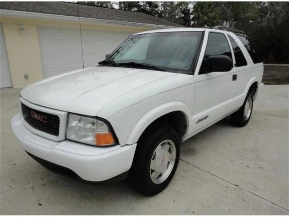 2000 GMC S-15 Jimmy 2nd Gen - Image 4 of 20