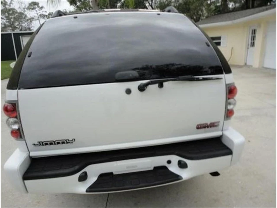 2000 GMC S-15 Jimmy 2nd Gen - Image 11 of 20