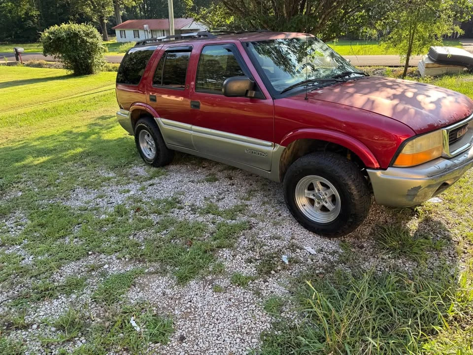 2000 GMC S-15 Jimmy 2nd Gen - Image 4 of 6