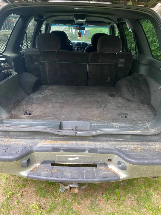 2000 GMC S-15 Jimmy 2nd Gen - Image 5 of 6