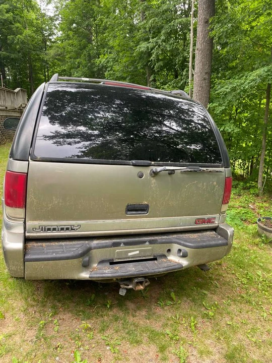 2000 GMC S-15 Jimmy 2nd Gen - Image 6 of 6