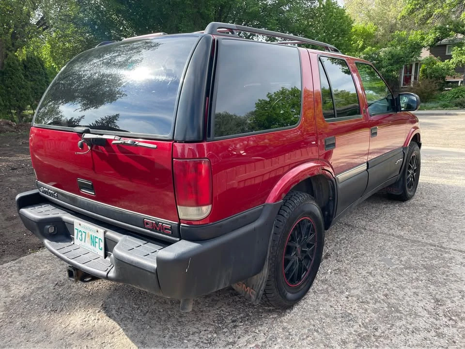 2000 GMC S-15 Jimmy 2nd Gen - Image 4 of 16