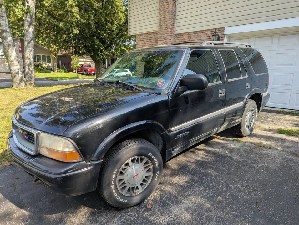 2000 GMC S-15 Jimmy 2nd Gen - Image 4 of 5
