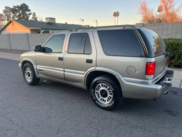 2000 GMC S-15 Jimmy 2nd Gen - Image 3 of 13