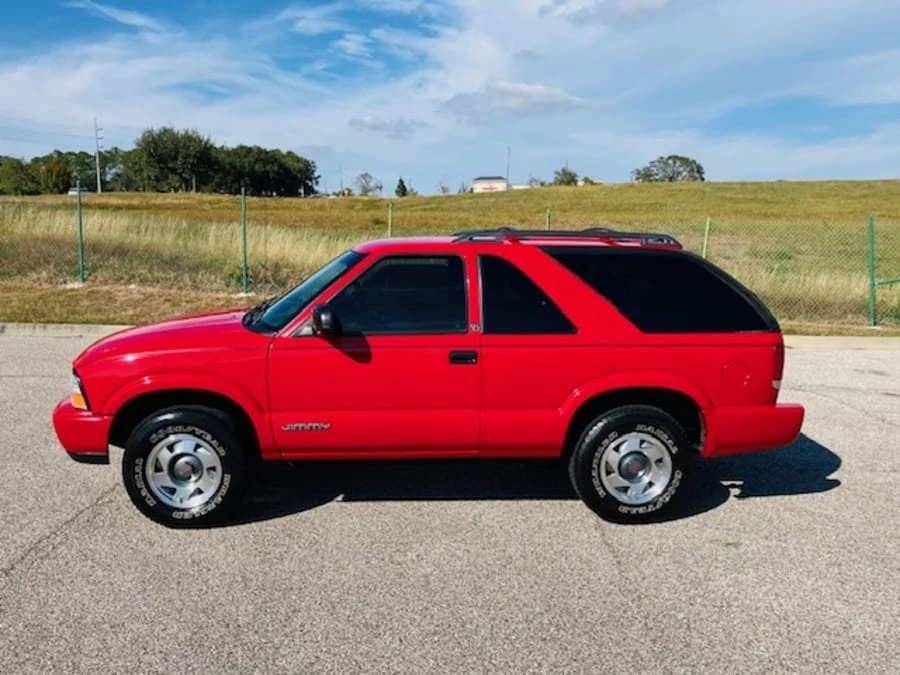 2000 GMC S-15 Jimmy 2nd Gen - Image 5 of 12