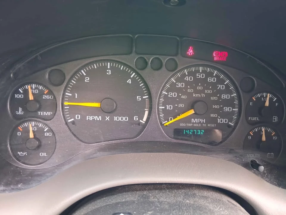 2000 GMC S-15 Jimmy 2nd Gen - Image 6 of 21