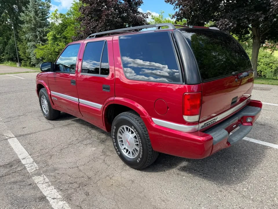 2000 GMC S-15 Jimmy 2nd Gen - Image 3 of 20