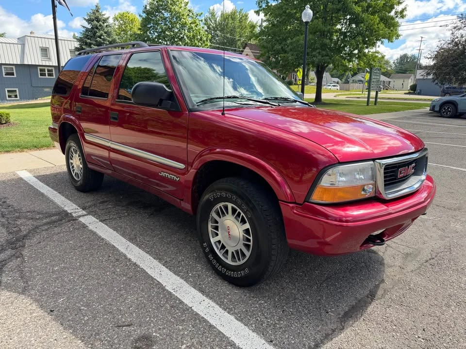 2000 GMC S-15 Jimmy 2nd Gen - Image 5 of 20