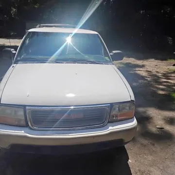 2000 GMC Jimmy Sport Utility 4D
