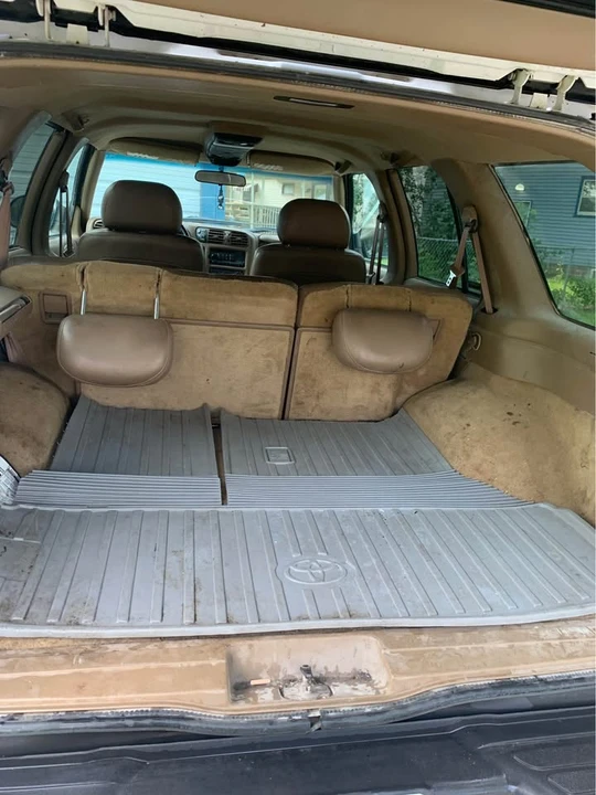 2000 GMC S-15 Jimmy 2nd Gen - Image 3 of 7
