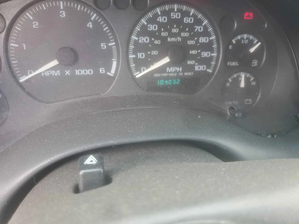 2000 GMC S-15 Jimmy 2nd Gen - Image 18 of 18
