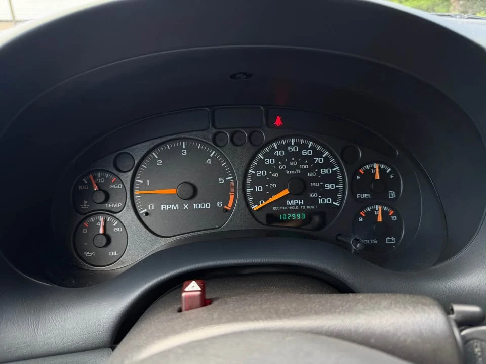 2000 GMC S-15 Jimmy 2nd Gen - Image 14 of 20