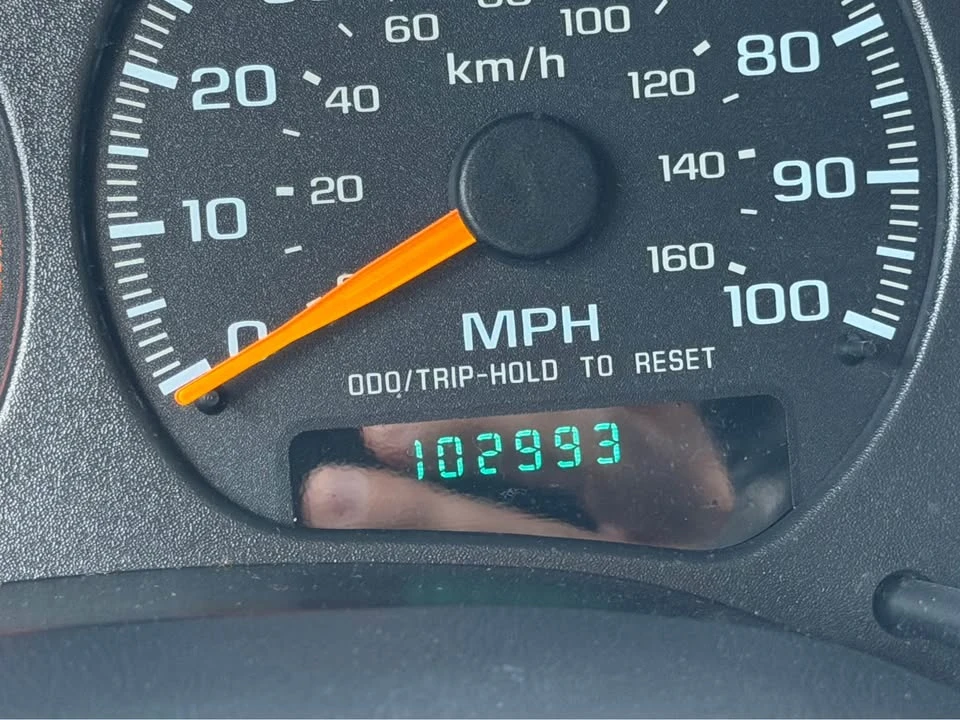 2000 GMC S-15 Jimmy 2nd Gen - Image 15 of 20