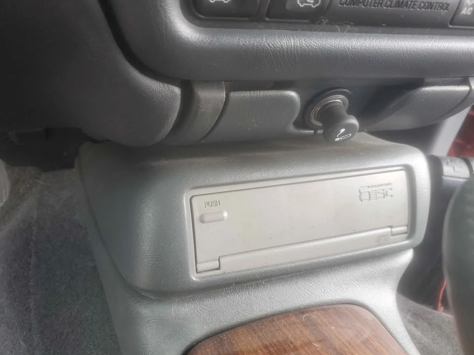 2000 GMC S-15 Jimmy 2nd Gen - Image 16 of 18