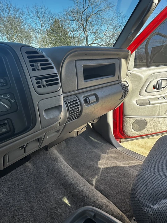 2000 GMC C/K - Image 16 of 20