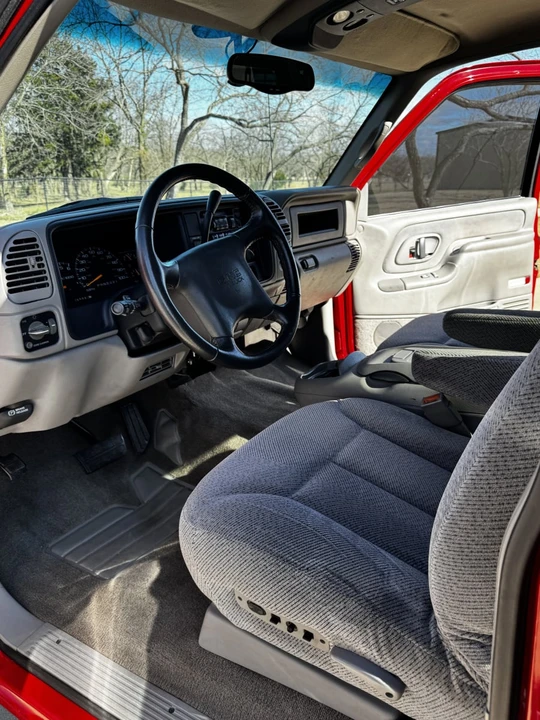 2000 GMC C/K - Image 9 of 20