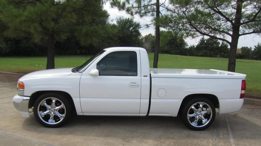 2000 GMC Sierra 2nd Gen - Image 2 of 12
