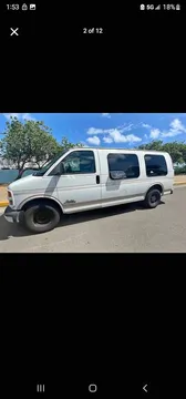 2000 GMC Savana 1500 Passenger LT Van 3D