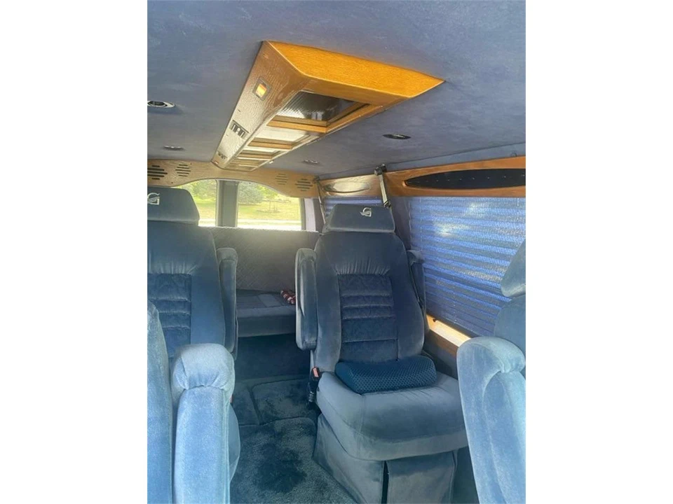 2000 GMC Savana - Image 6 of 9