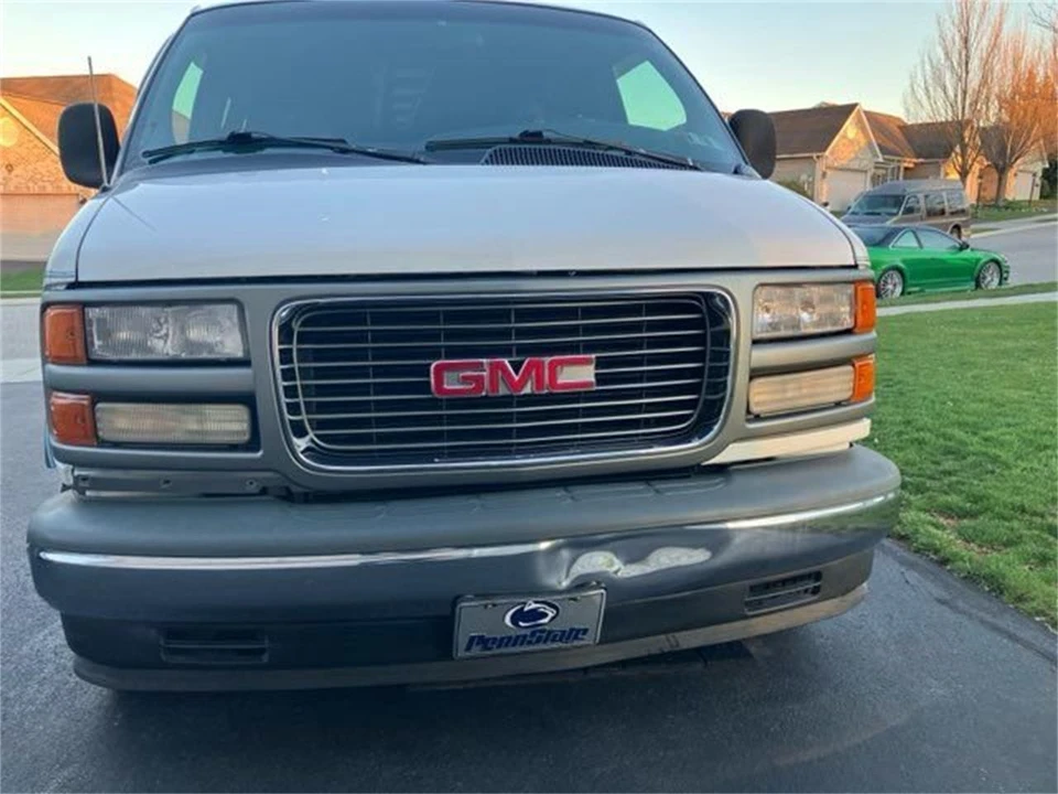 2000 GMC Savana - Image 3 of 9