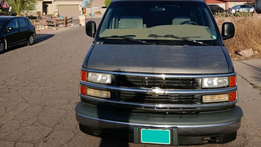 2000 GMC Savana - Image 3 of 11