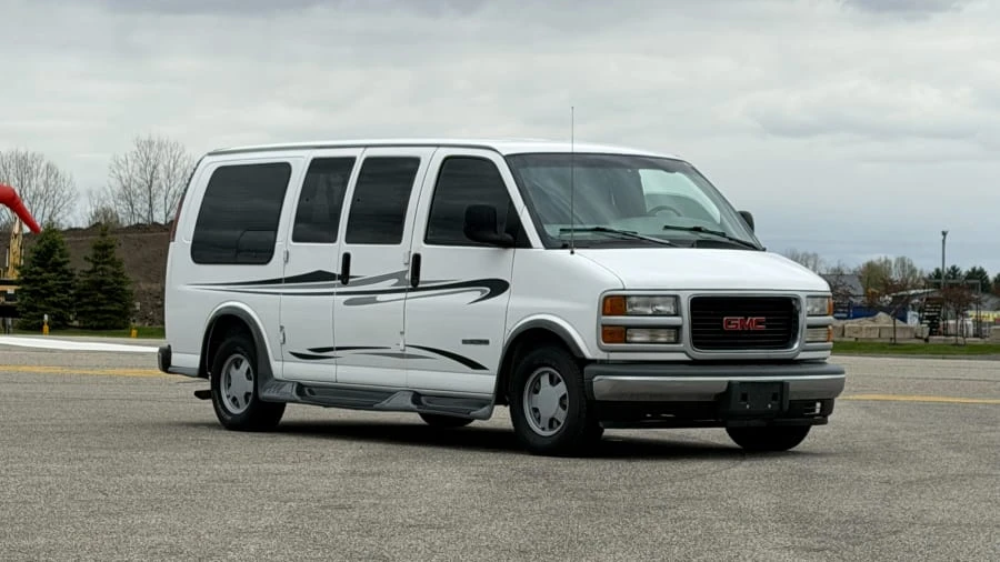 2000 GMC Savana - Image 4 of 18