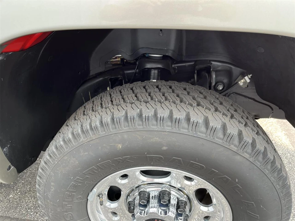 2000 GMC Sierra 1st Gen - Image 12 of 17