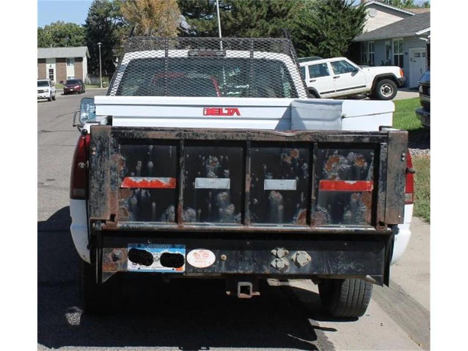 2000 GMC Sierra 1st Gen - Image 17 of 19