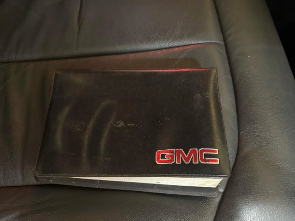 2000 GMC Sierra 1st Gen - Image 29 of 31
