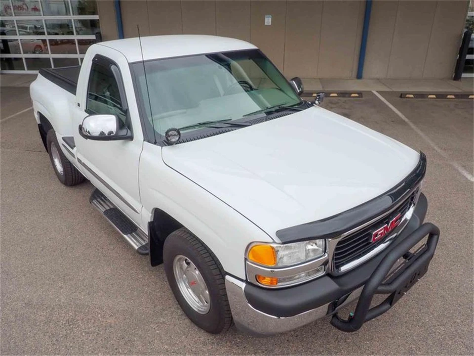 2000 GMC Sierra 1st Gen - Image 9 of 31
