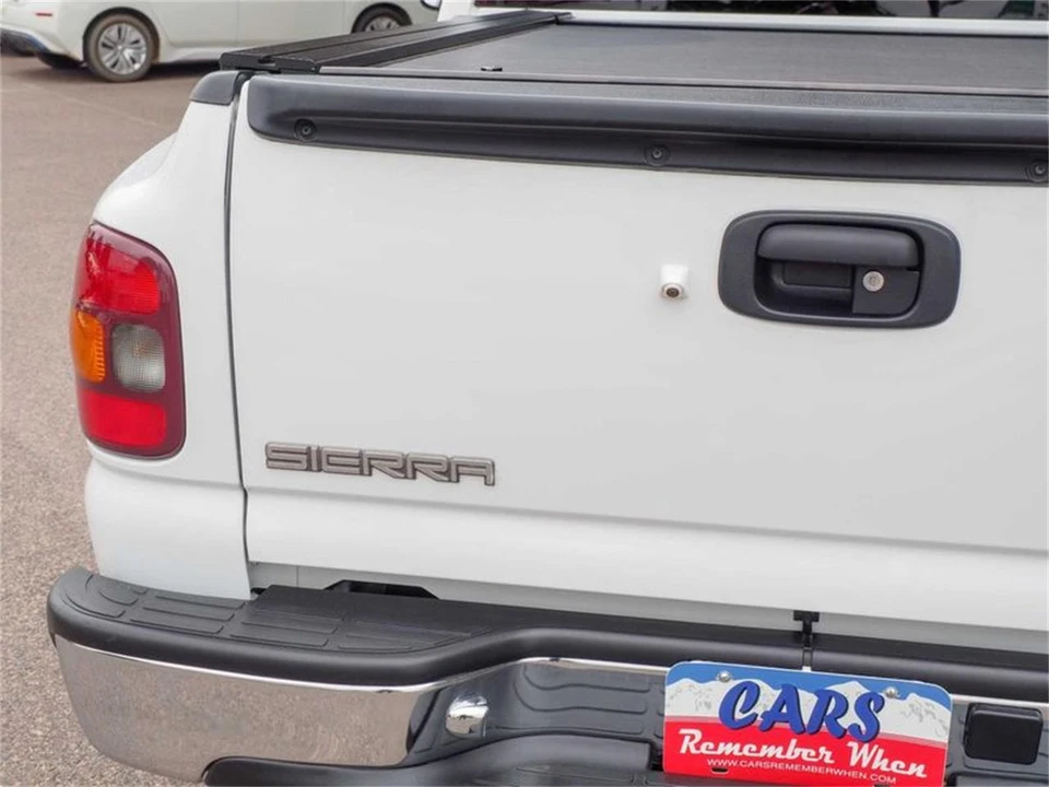 2000 GMC Sierra 1st Gen - Image 22 of 31