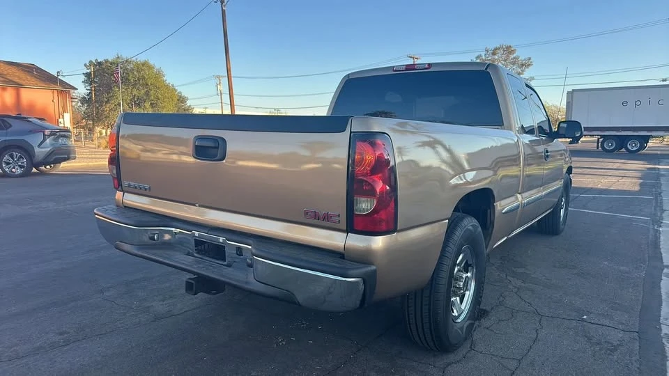 2000 GMC Sierra 2nd Gen - Image 10 of 20