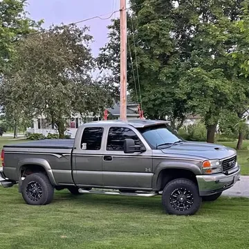 2000 GMC Sierra 1500 Extended Cab SLT Pickup 4D 6 1/2 ft