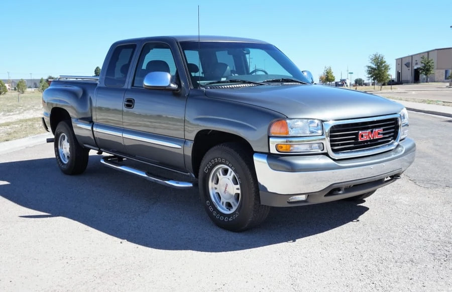 2000 GMC Sierra 2nd Gen - Image 11 of 11