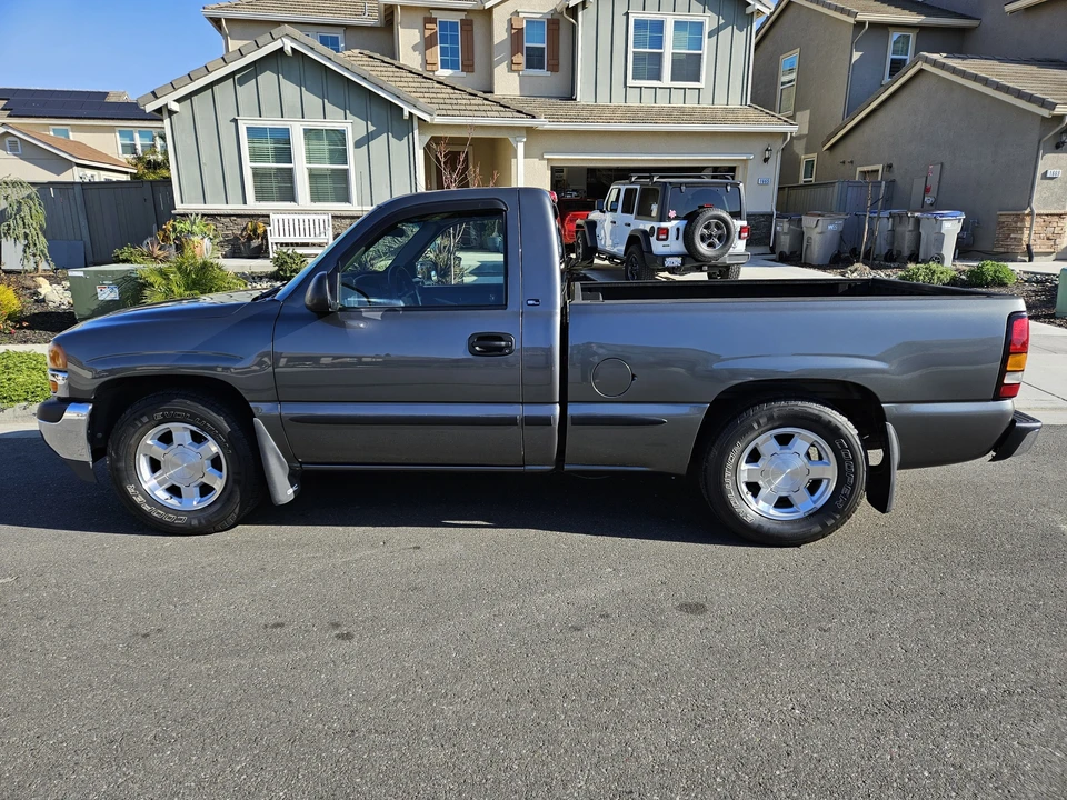 2000 GMC Sierra 2nd Gen - Image 9 of 31
