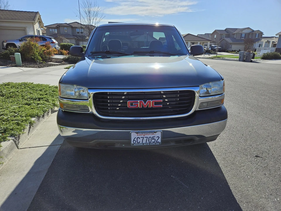 2000 GMC Sierra 2nd Gen - Image 3 of 31