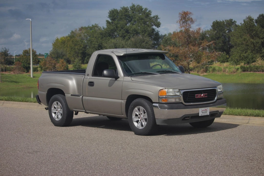 2000 GMC Sierra 2nd Gen - Image 9 of 21