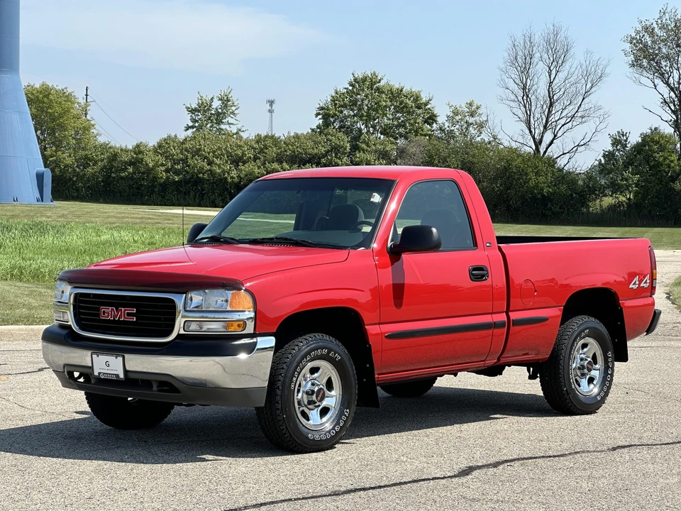 2000 GMC Sierra 2nd Gen - Image 6 of 31