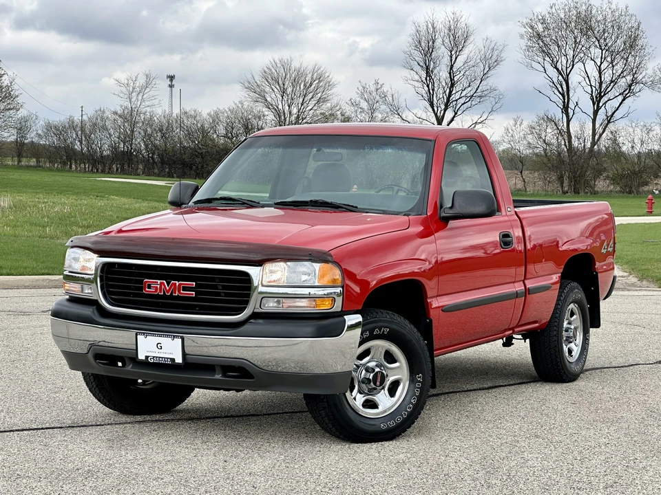 2000 GMC Sierra 2nd Gen - Image 3 of 31