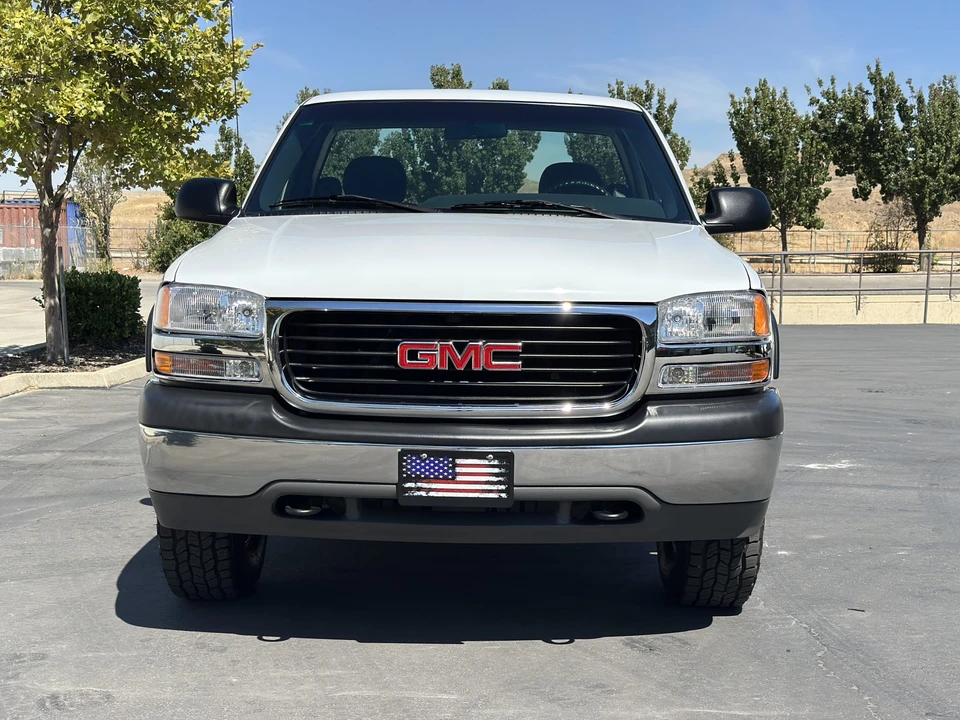 2000 GMC Sierra 1st Gen - Image 5 of 31
