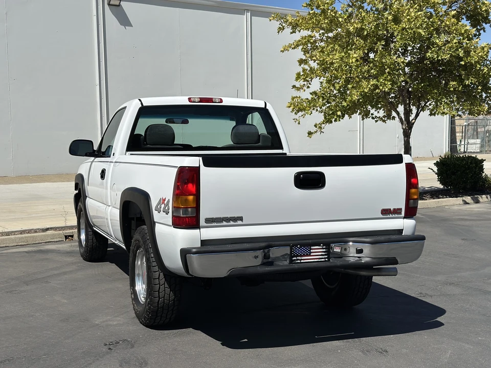 2000 GMC Sierra 1st Gen - Image 26 of 31