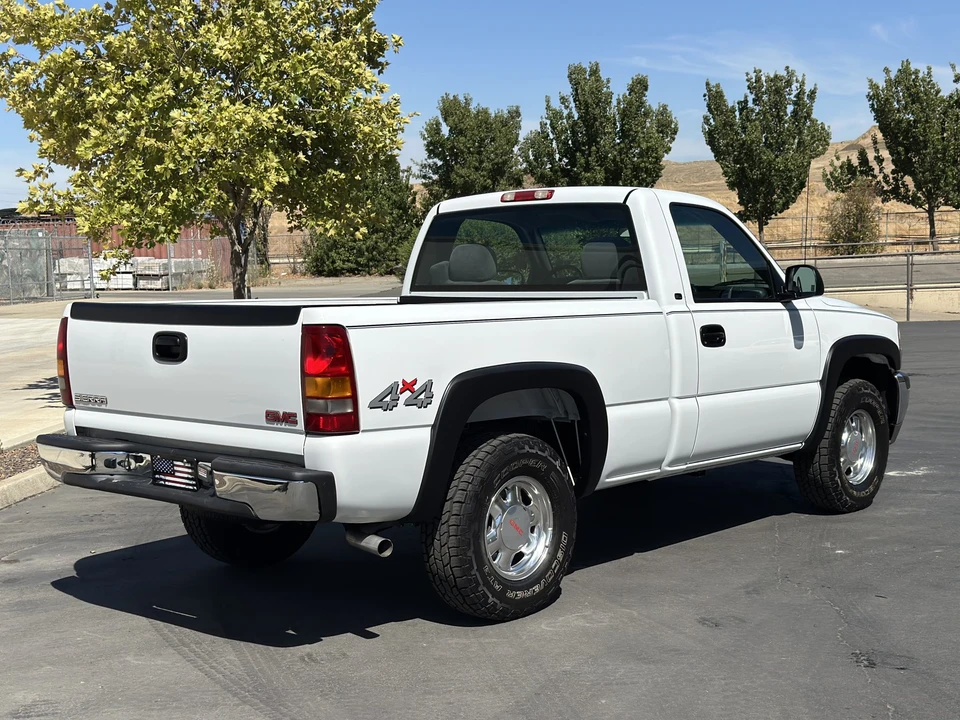 2000 GMC Sierra 1st Gen - Image 20 of 31