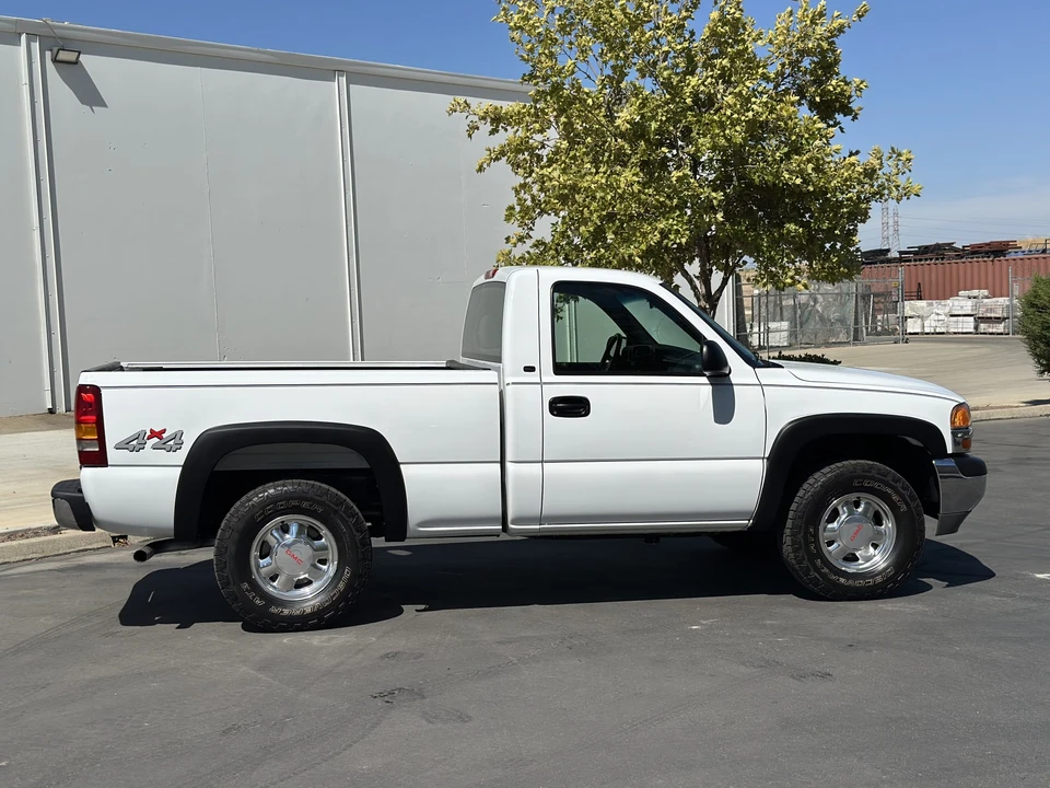 2000 GMC Sierra 1st Gen - Image 15 of 31
